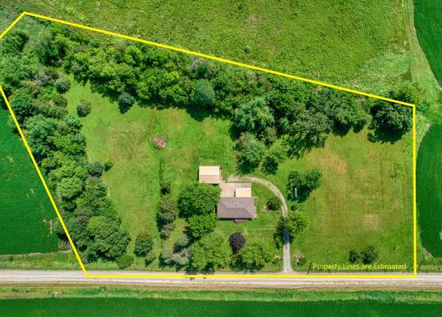 Property at 2834 Barrows Ave, Tracy, IA 50256, 3 beds, 2 baths