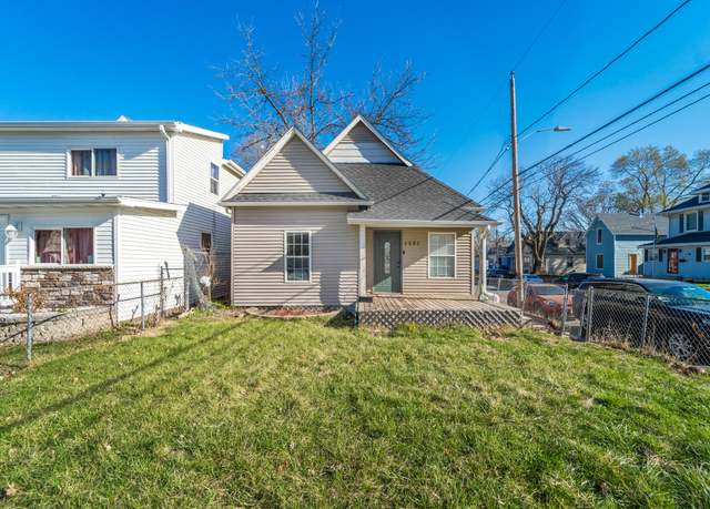 Property at 1301 Harrison Ave, Des Moines, IA 50314, 3 beds, 1 bath