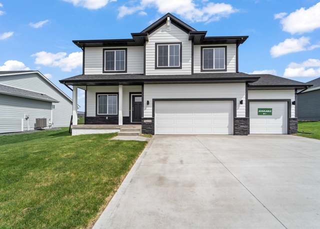 Property at 16435 Deerview Dr, Urbandale, IA 50323, 4 beds, 2.5 baths