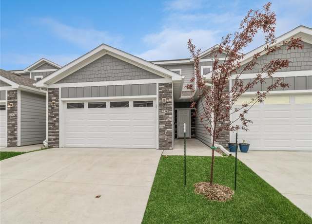Property at 236 NW Greenwood Pl, Waukee, IA 50263, 2 beds, 1.5 baths