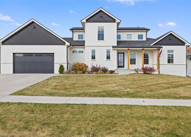Property at 675 Daybreak Dr, Waukee, IA 50263, 6 beds, 3.5 baths