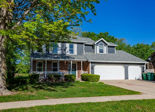 Property at 1503 Lundahl Ct, Indianola, IA 50125, 5 beds, 2.5 baths