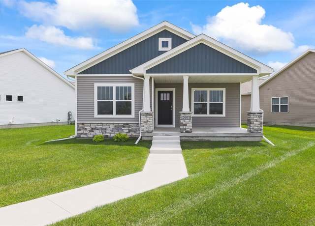 Property at 2715 NW 31st St, Ankeny, IA 50023, 3 beds, 2.5 baths