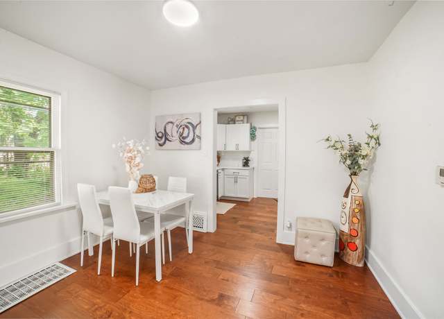Property at 3121 Mahaska Ave, Des Moines, IA 50317, 2 beds, 1 bath