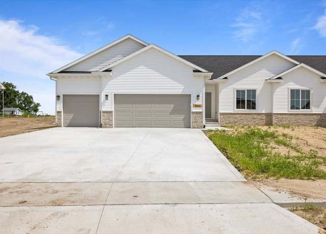 Property at 4514 NW 17th St, Ankeny, IA 50023, 4 beds, 3 baths
