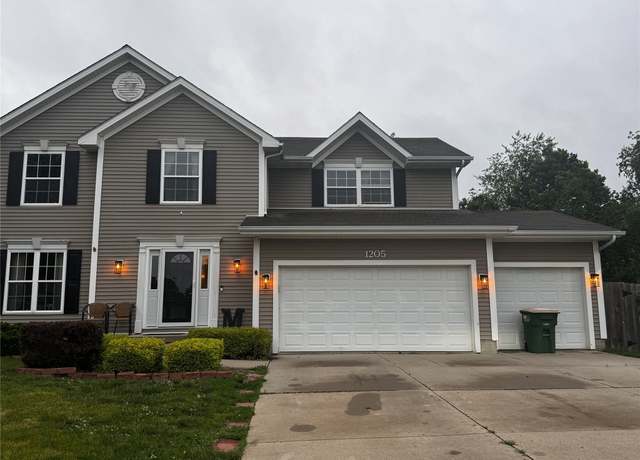 Property at 1205 Lancaster Way, Indianola, IA 50125, 5 beds, 3.5 baths