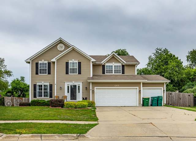 Property at 1205 Lancaster Way, Indianola, IA 50125, 5 beds, 3.5 baths