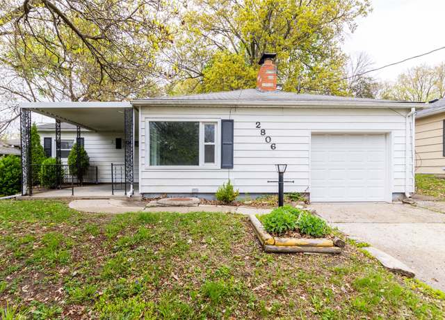 Property at 2806 Wisconsin Ave, Des Moines, IA 50317, 2 beds, 1 bath