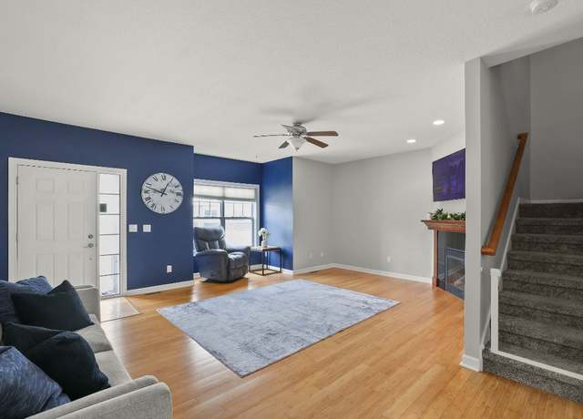Property at 193 63rd St #20107, West Des Moines, IA 50266, 3 beds, 2.5 baths