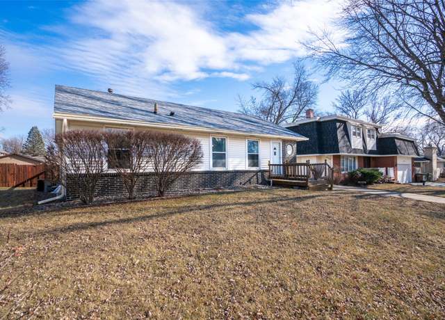 Property at 103 12th Ave SW, Altoona, IA 50009, 3 beds, 1 bath