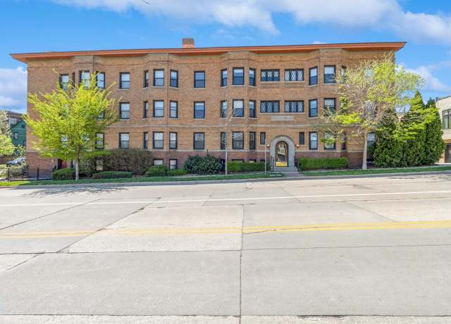 Property at 700 15th St #2, Des Moines, IA 50314, 2 beds, 1 bath