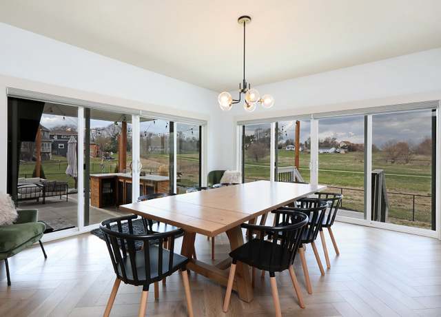 Property at 9817 Brightwater Dr, Johnston, IA 50131, 6 beds, 4.5 baths