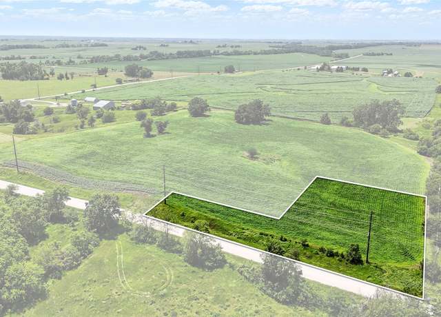 Property at 32019 645th Ave, Maxwell, IA 50161
