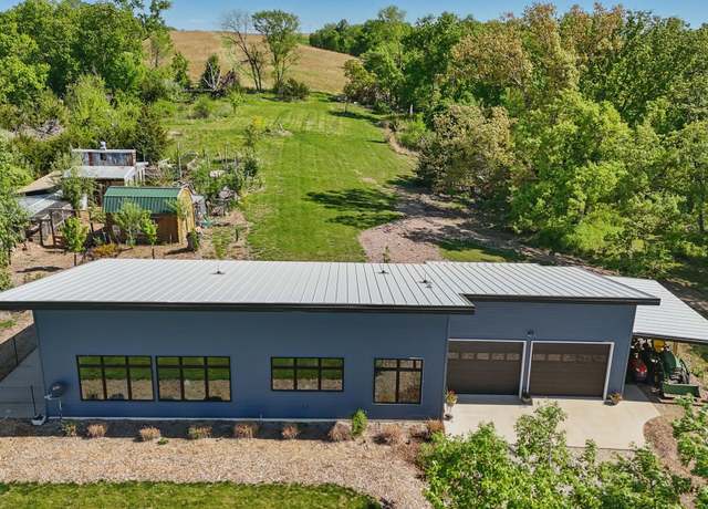 Property at 2381 Carver Rd, Winterset, IA 50273, 3 beds, 2 baths