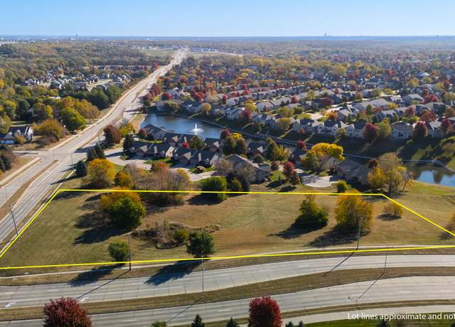 Property at . SE Corner Of Douglas Ave And 156th St, Urbandale, IA 50323