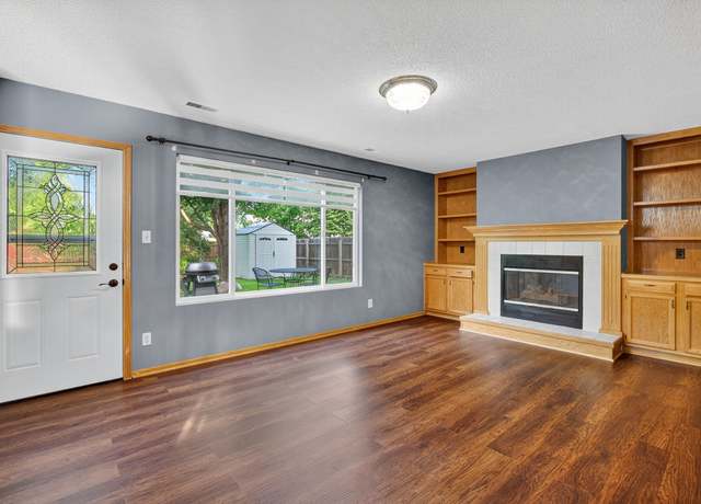 Property at 3836 122nd St, Urbandale, IA 50323, 3 beds, 2.5 baths