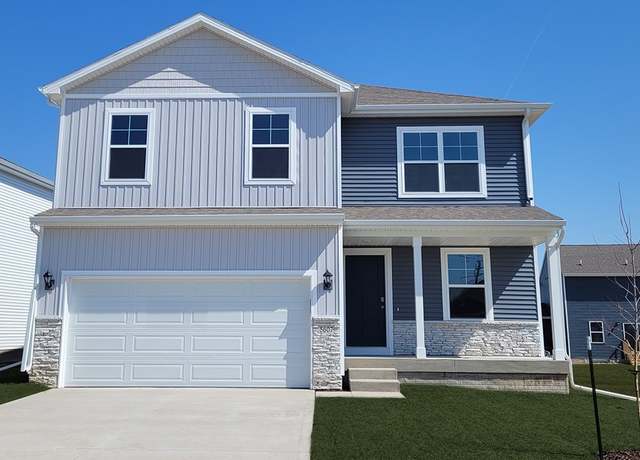 Property at 5607 153rd St, Urbandale, IA 50111, 4 beds, 2.5 baths