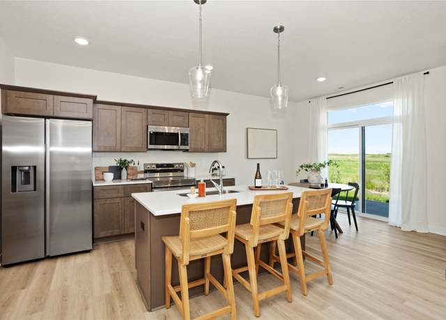 Property at 1337 Meadow Rose Pl, Waukee, IA 50263, 3 beds, 2.5 baths