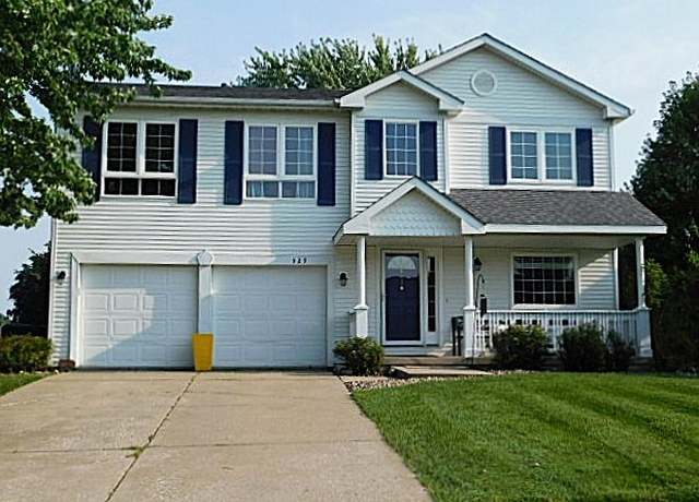 Property at 529 NE 16th St, Ankeny, IA 50021, 4 beds, 3.5 baths