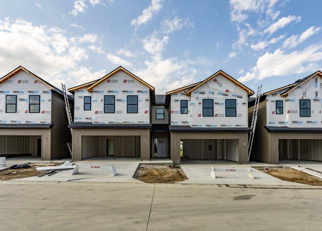 Property at 1353 Meadow Rose Pl, Waukee, IA 50263, 3 beds, 2.5 baths