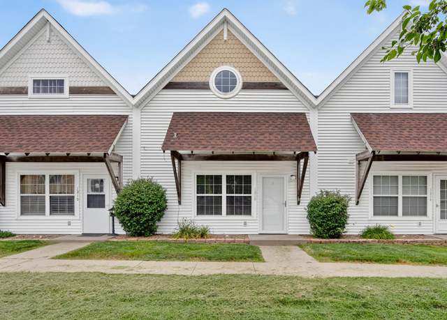 Property at 1212 10th Ave NW, Altoona, IA 50009, 1 bed, 1 bath