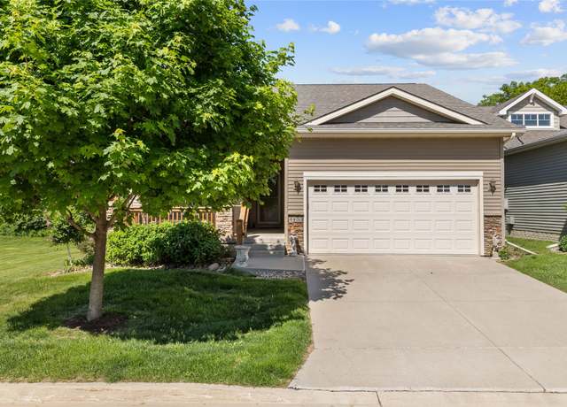 Property at 4400 132nd St, Urbandale, IA 50323, 4 beds, 3 baths