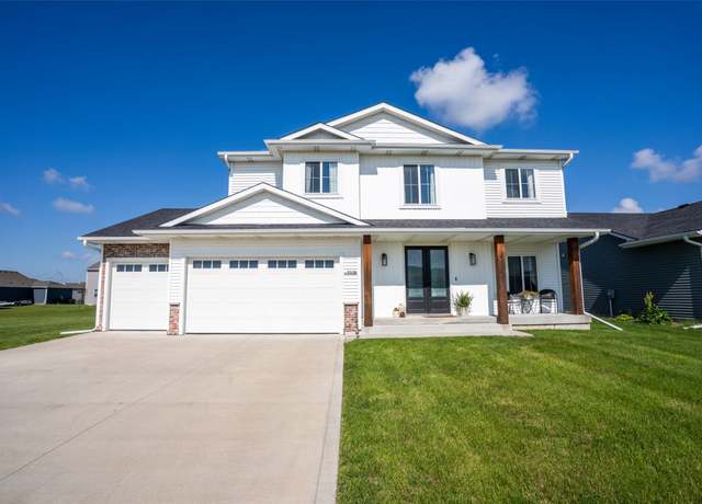 Property at 3338 9th Ave SW, Altoona, IA 50009, 5 beds, 3.5 baths