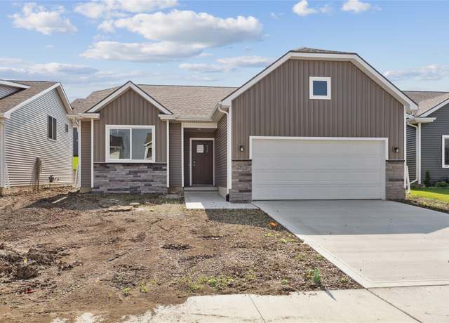 Property at 2917 Jerry St, Van Meter, IA 50261, 4 beds, 2.5 baths