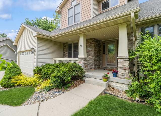 Property at 6818 Jules Verne Ct, Johnston, IA 50131, 5 beds, 3.5 baths