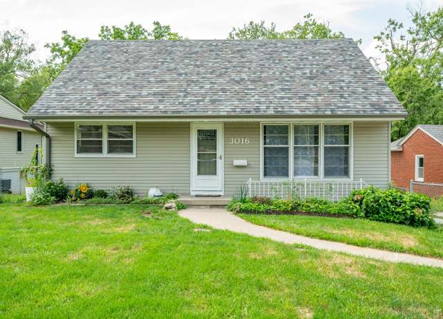 Property at 3016 30th St, Des Moines, IA 50310, 4 beds, 2 baths
