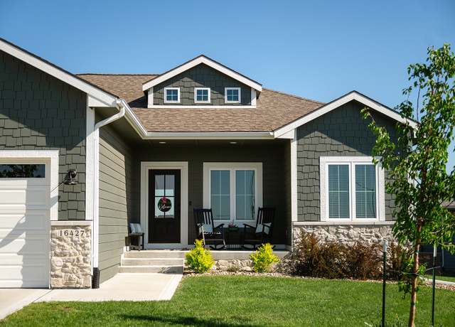Property at 16427 North Valley Dr, Urbandale, IA 50323, 5 beds, 3 baths
