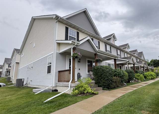 Property at 645 Newport Pl, Norwalk, IA 50211, 3 beds, 2.5 baths