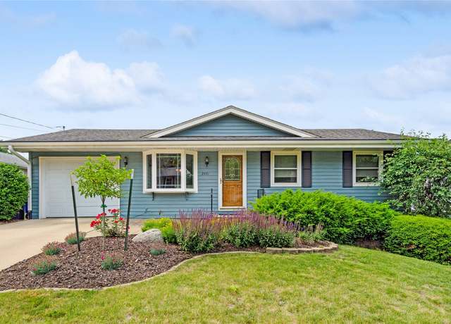 Property at 2441 Hull Ave, Des Moines, IA 50317, 3 beds, 1 bath