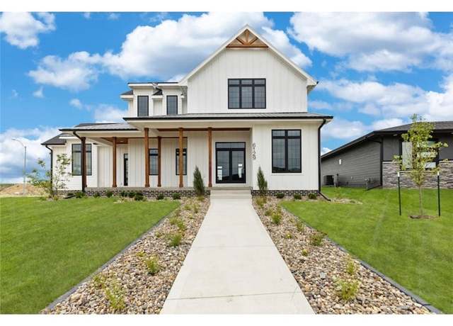 Property at 6129 NE Sherman Dr, Ankeny, IA 50021, 5 beds, 4.5 baths