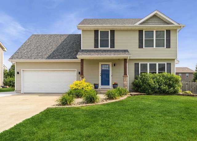 Property at 150 SE Hazelwood Dr, Waukee, IA 50263, 4 beds, 2.5 baths