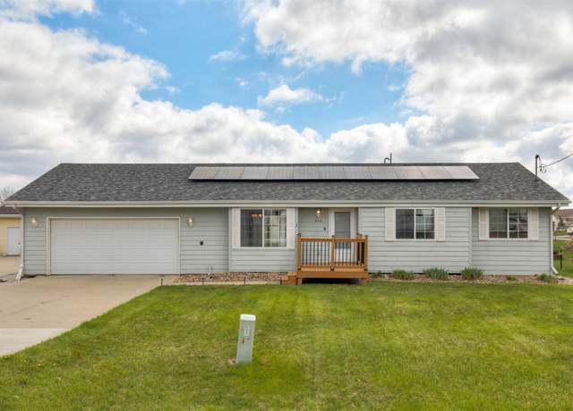 Property at 213 N Grant Ave, Elkhart, IA 50073, 4 beds, 3 baths