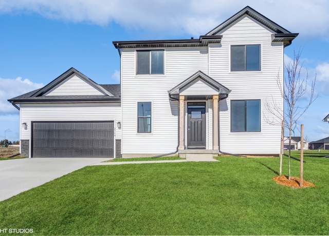 Property at 2714 NW Reinhart Dr, Ankeny, IA 50023, 3 beds, 2.5 baths