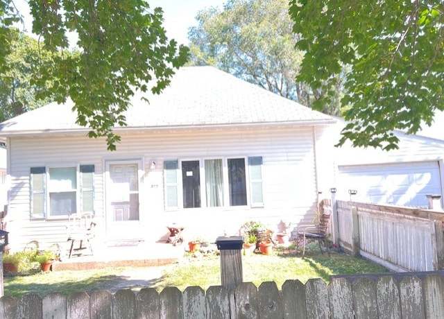 Property at 412 3rd St, Menlo, IA 50164, 1 bed, 1 bath