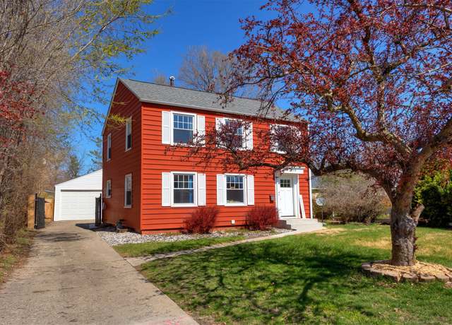 Property at 1006 SW Kenworthy Dr, Ankeny, IA 50023, 3 beds, 1.5 baths