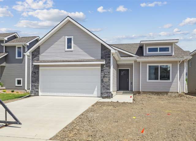 Property at 3005 Jerry St, Van Meter, IA 50261, 4 beds, 2.5 baths