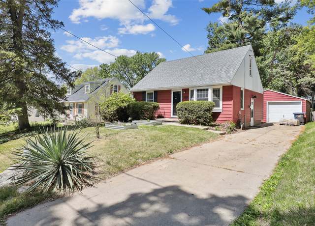 Property at 6005 Rutland Dr, Des Moines, IA 50311, 3 beds, 1 bath