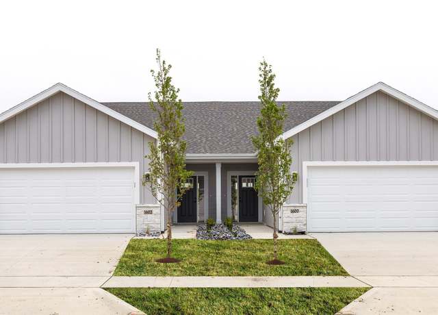 Property at 1600 Garland Ave, Norwalk, IA 50211, 3 beds, 3 baths