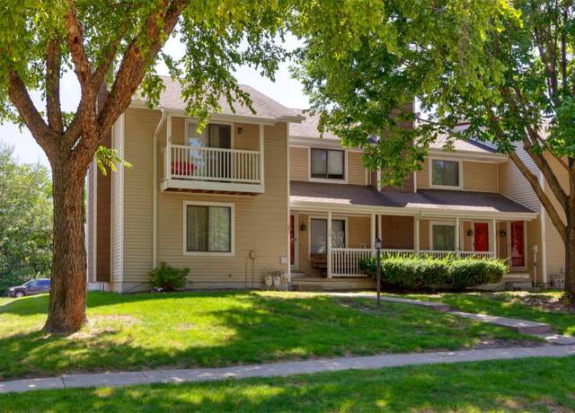 Property at 181 52nd St, West Des Moines, IA 50265, 2 beds, 1.5 baths