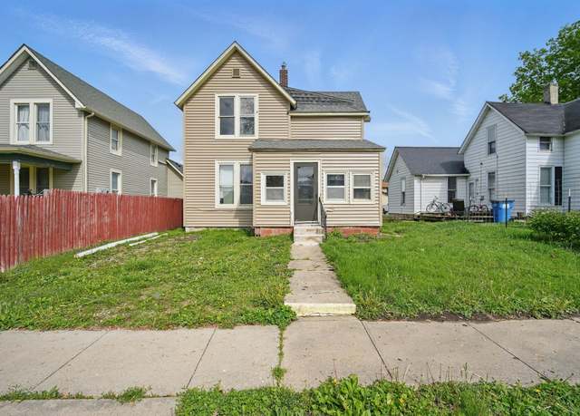 Property at 510 N Howard St, Indianola, IA 50125, 3 beds, 2 baths