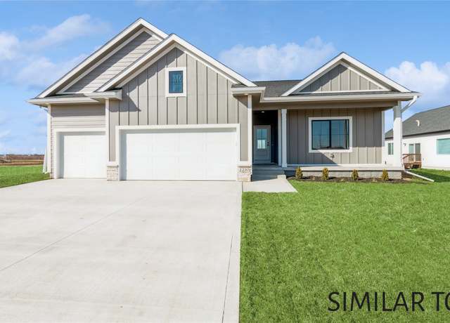 Property at 35 NW Hidden Knl, Waukee, IA 50263, 4 beds, 3 baths