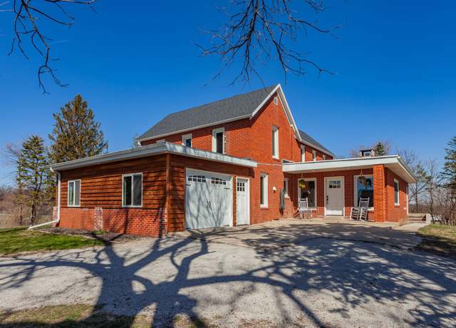 Property at 16801 570th Ave, Ames, IA 50010, 4 beds, 3 baths