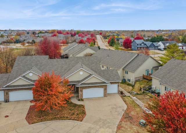 Property at 2414 NW 160th Ct, Clive, IA 50325, 3 beds, 3 baths
