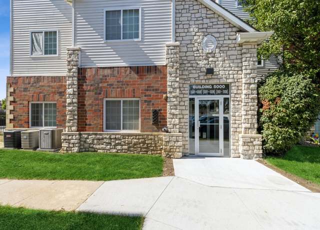 Property at 6255 Beechtree Dr #5304, West Des Moines, IA 50266, 3 beds, 2 baths