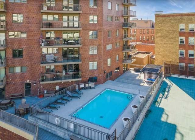 Property at 300 Walnut St #1407, Des Moines, IA 50309, 1 bed, 1 bath