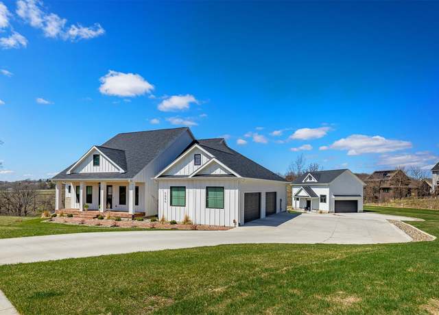 Property at 5094 Grand Ridge Dr, West Des Moines, IA 50265, 5 beds, 4 baths